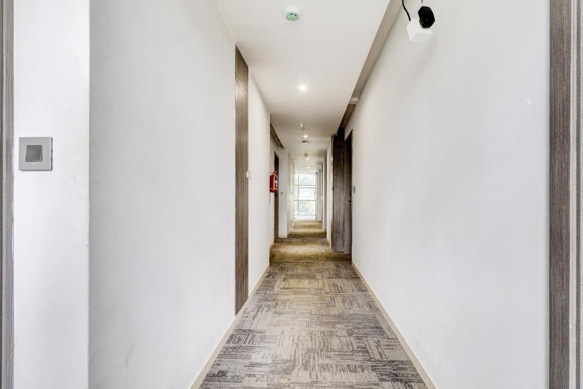Super Sleek Townhouse Galexia Hotel And Resorts Bangalore Exterior foto